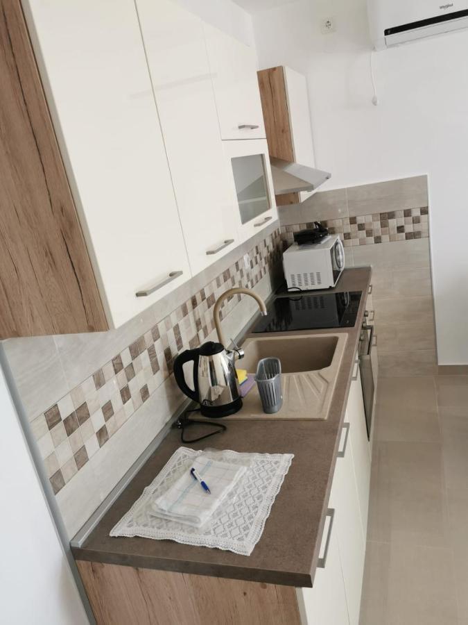 Apartman Marina 塞尼 外观 照片